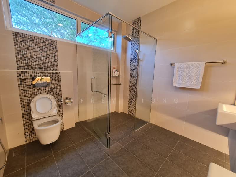Bungalow for Sale in Leisure Farm (Gelang Patah) - Jeffrey Kiong - Bathroom - PropertyGuru.com.my