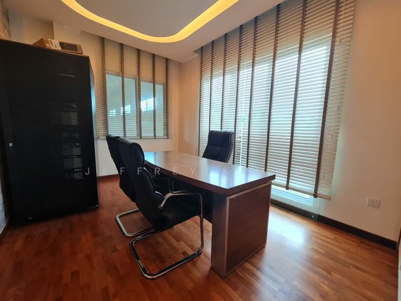 Bungalow for Sale in Leisure Farm (Gelang Patah) - Jeffrey Kiong - Study - PropertyGuru.com.my