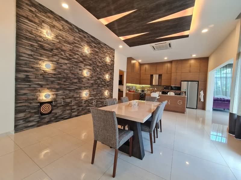Bungalow for Sale in Leisure Farm (Gelang Patah) - Jeffrey Kiong - Dining Room - PropertyGuru.com.my