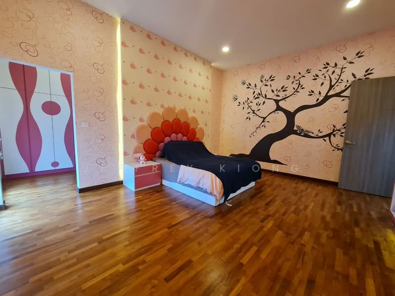 Bungalow for Sale in Leisure Farm (Gelang Patah) - Jeffrey Kiong - Bedroom - PropertyGuru.com.my