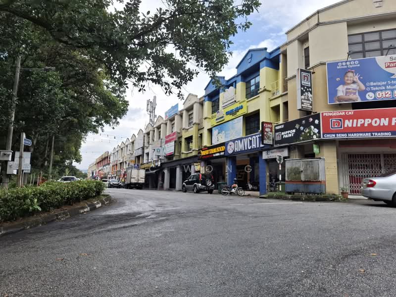 Shop / Office for Sale in Paragon Utama (Selayang) - FC Wong - Exterior - PropertyGuru.com.my