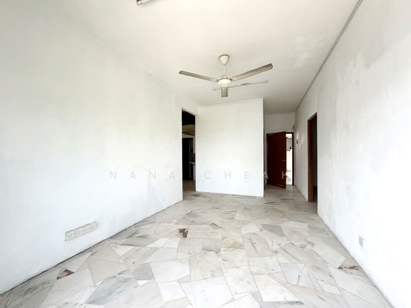 Pangsapuri untuk Dijual di Rosana Villa Apartment - Nana Cheah - PropertyGuru.com.my