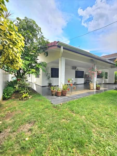 Rumah Banglo untuk Dijual di Taman Pelangi (Johor Bahru) - Elvis Ku - Exterior - PropertyGuru.com.my