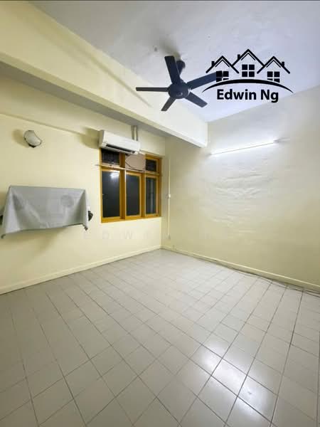 Kedai / Pejabat untuk Disewa di Taman Chee Seng (Tanjung Bungah) - Edwin Ng - Interior - PropertyGuru.com.my