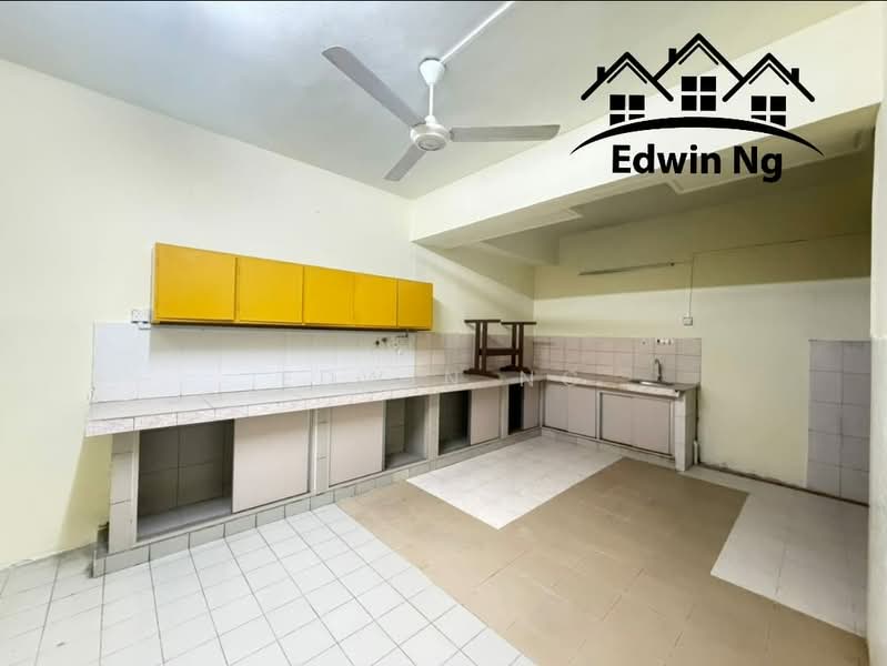 Kedai / Pejabat untuk Disewa di Taman Chee Seng (Tanjung Bungah) - Edwin Ng - Kitchen - PropertyGuru.com.my
