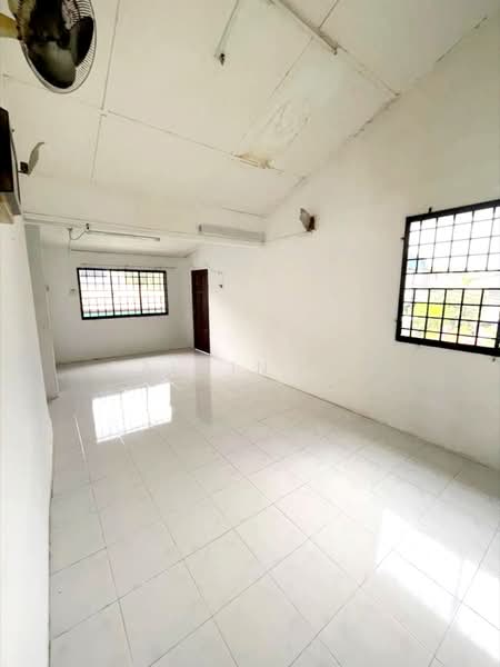 2-storey Terraced House for Sale in Taman Desa Cemerlang (Ulu Tiram) - Calvin Lee - PropertyGuru.com.my