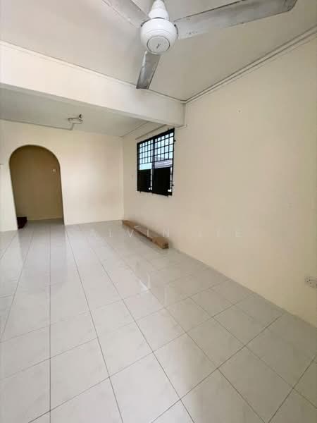 2-storey Terraced House for Sale in Taman Desa Cemerlang (Ulu Tiram) - Calvin Lee - PropertyGuru.com.my