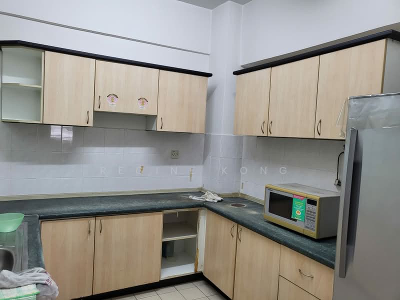 Condominium for Sale at South City (Perdana Selatan) Block C - Regine Kong - Kitchen - PropertyGuru.com.my