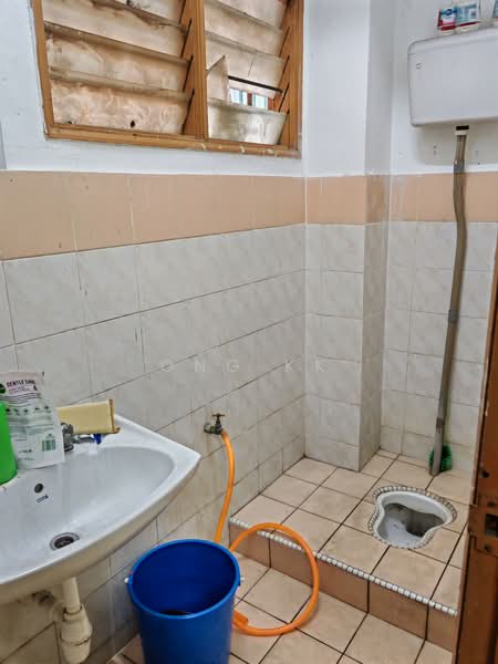 Rumah Teres 2 Tingkat untuk Dijual di Taman Wawasan (Puchong) - Ong KK - Bathroom - PropertyGuru.com.my