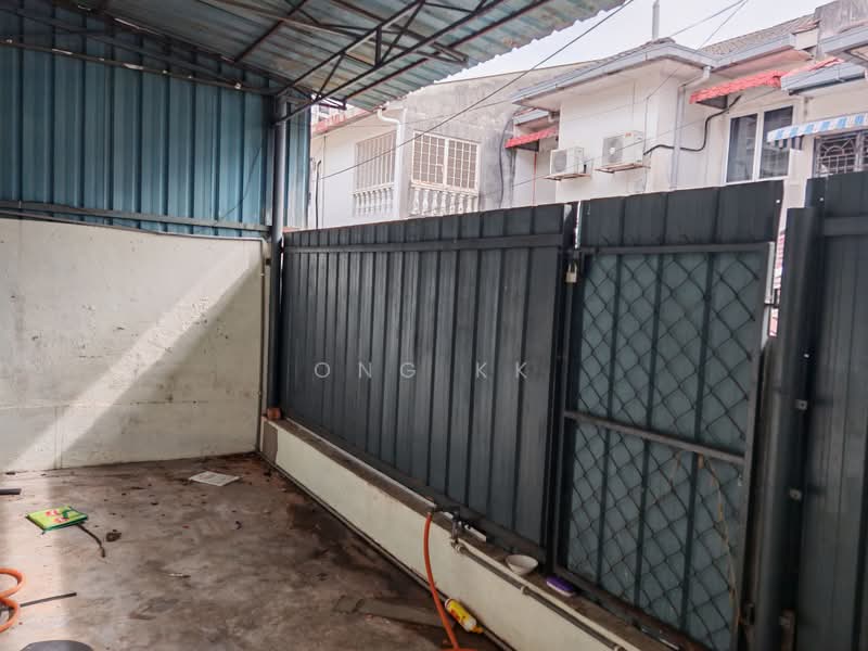 Rumah Teres 2 Tingkat untuk Dijual di Taman Wawasan (Puchong) - Ong KK - Exterior - PropertyGuru.com.my