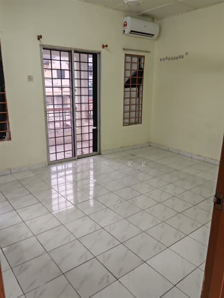 Rumah Teres 2 Tingkat untuk Dijual di Taman Wawasan (Puchong) - Ong KK - Interior - PropertyGuru.com.my