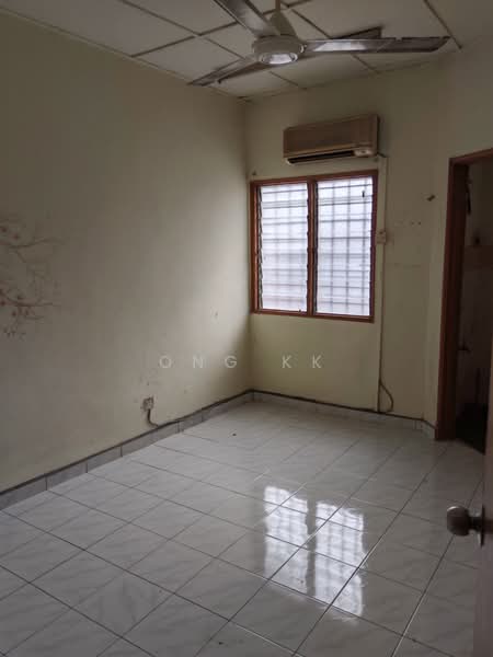 Rumah Teres 2 Tingkat untuk Dijual di Taman Wawasan (Puchong) - Ong KK - Interior - PropertyGuru.com.my