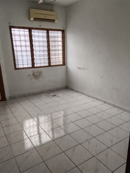 Rumah Teres 2 Tingkat untuk Dijual di Taman Wawasan (Puchong) - Ong KK - Interior - PropertyGuru.com.my