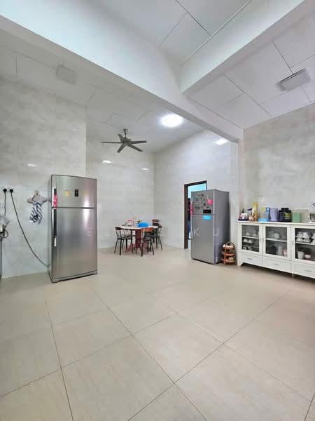 Rumah Banglo untuk Dijual di Taman Pelangi (Johor Bahru) - Elvis Ku - Kitchen - PropertyGuru.com.my