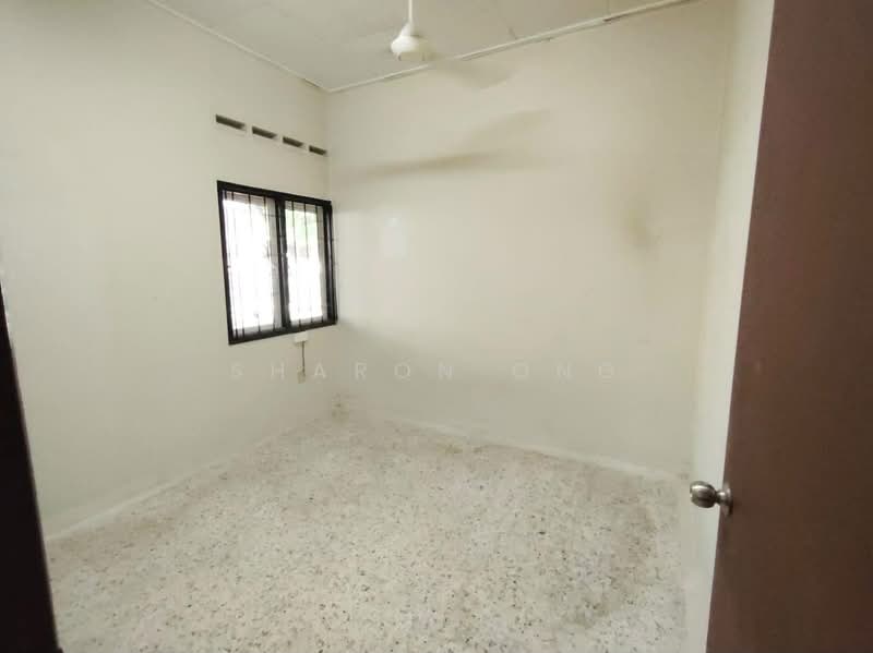 1-storey Terraced House for Sale in Taman Daya (Johor Bahru) - Sharon Ong - Interior - PropertyGuru.com.my