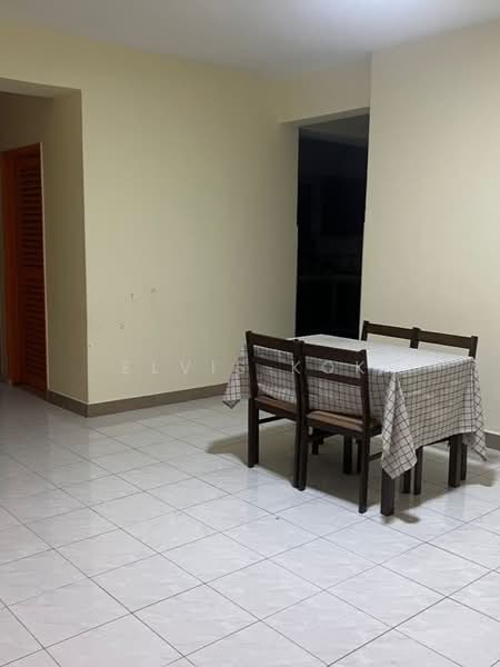 Kondominium untuk Dijual di Heritage - Elvis Kok - Dining Room - PropertyGuru.com.my
