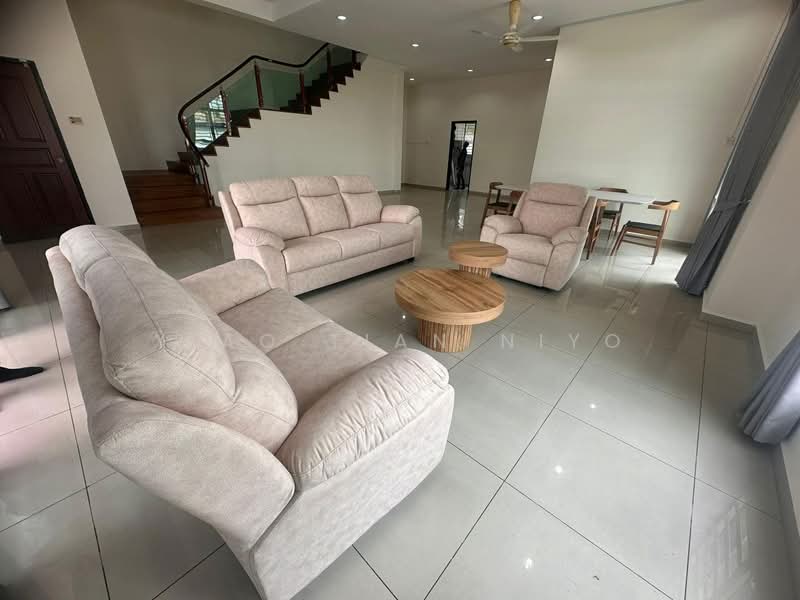 Semi-Detached House for Rent in Taman Sutera Indah (Kluang) - Xiao Tian Niyo - Living Room - PropertyGuru.com.my