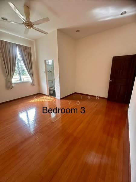 Semi-Detached House for Rent in Taman Sutera Indah (Kluang) - Xiao Tian Niyo - Bedroom - PropertyGuru.com.my