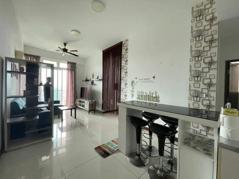 Servis Apartment untuk Dijual di Paragon Residences @ Straits View - Samuel Ngo - Living Room - PropertyGuru.com.my