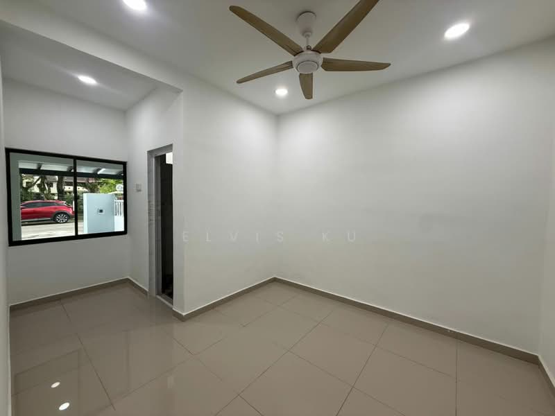 Rumah Teres 1 Tingkat untuk Dijual di Taman Puteri Wangsa (Ulu Tiram) - Elvis Ku - Interior - PropertyGuru.com.my