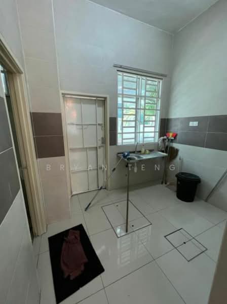 2-storey Terraced House for Rent in Batu Maung (Penang) - Bryan Teng - Kitchen - PropertyGuru.com.my