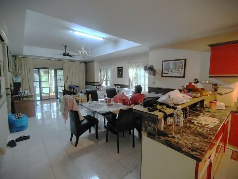 Townhouse for Sale in Country Heights (Kajang) - HL Lau - Living Room - PropertyGuru.com.my
