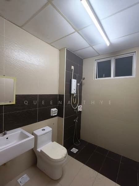 Kilang untuk Dijual di Kawasan Perindustrian SILC (Iskandar Puteri (Nusajaya)) - Queena Thye - Bathroom - PropertyGuru.com.my
