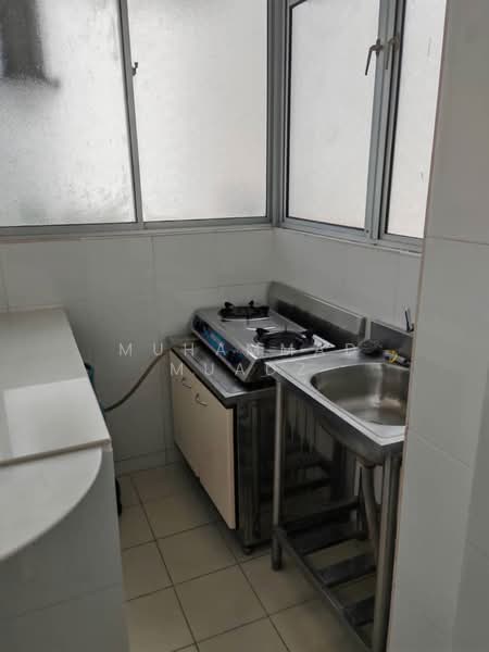 Condominium for Sale at Awana Puri - Muhammad Muadz - Kitchen - PropertyGuru.com.my