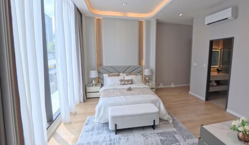 Servis Apartment untuk Dijual di CTC SkyOne @ Bukit Chagar - Ronald Mak - Bedroom - PropertyGuru.com.my