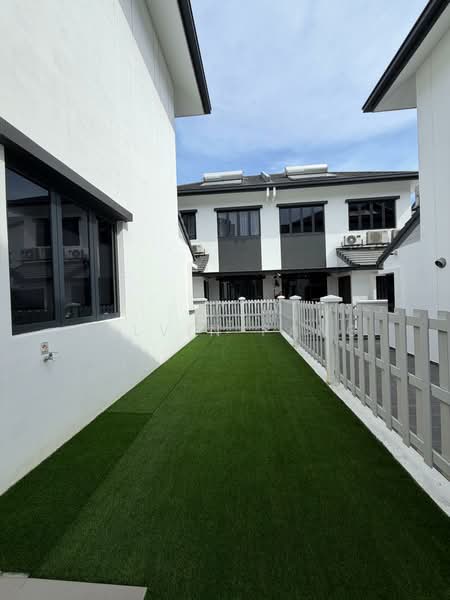 Rumah Berkembar untuk Dijual di Shah Alam (Selangor) - Kelvin Pang - PropertyGuru.com.my