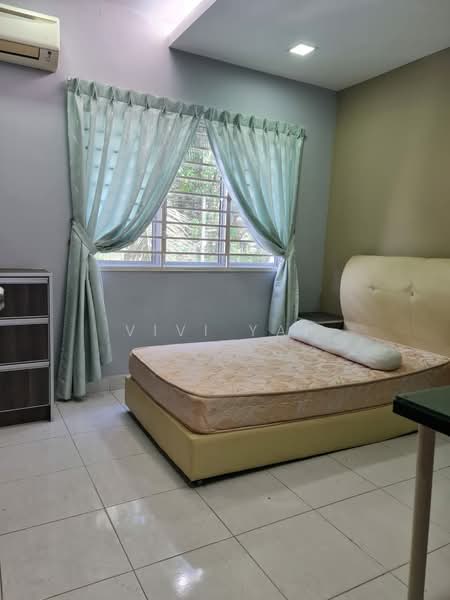 Rumah Teres 3 Tingkat untuk Dijual di Seri Kembangan (Selangor) - Vivi Yap - Bedroom - PropertyGuru.com.my