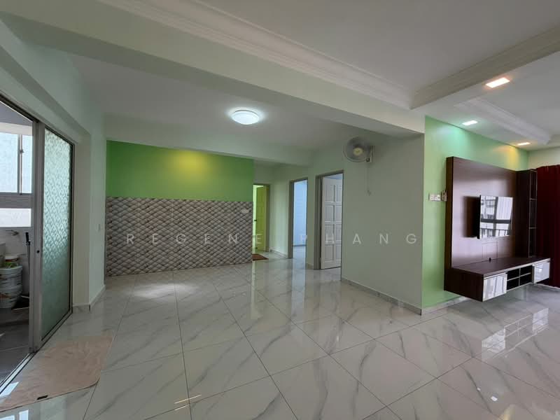 Condominium for Sale at Sri Jati II - Regene Phang - Living Room - PropertyGuru.com.my