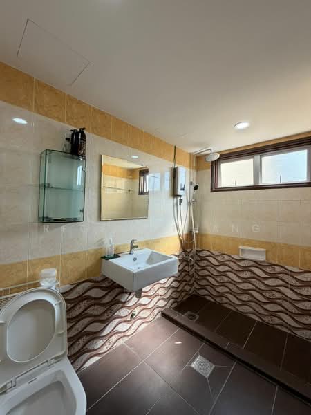 Condominium for Sale at Sri Jati II - Regene Phang - Bathroom - PropertyGuru.com.my