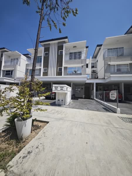 Cluster House for Rent in Dengkil (Selangor) - Joshua Fan - Exterior - PropertyGuru.com.my