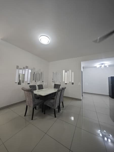 Cluster House for Rent in Dengkil (Selangor) - Joshua Fan - Dining Room - PropertyGuru.com.my