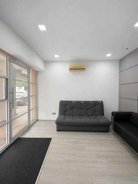 Shop / Office for Sale in Aman Suria (Petaling Jaya) - Jamie Huynh - Entrance - PropertyGuru.com.my