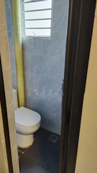 Rumah Flat untuk Dijual di Flat Pandan Jaya - Mohd Faizal - Bathroom - PropertyGuru.com.my