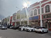 For Rent - Taman Mount Austin