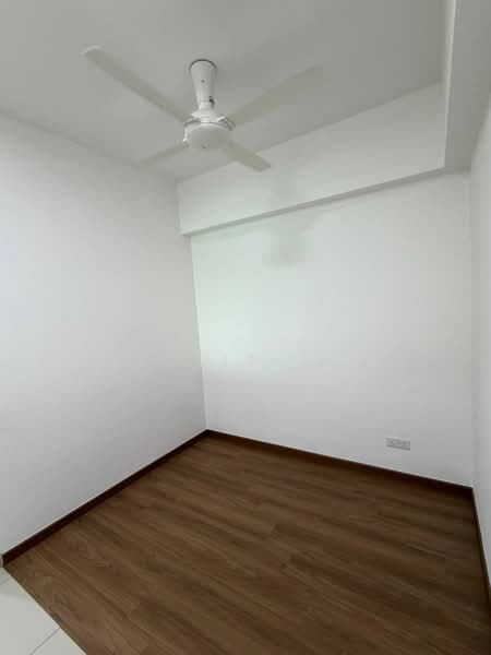 Servis Apartment untuk Dijual di The Leafz @ Dedaun - Natalie Choi - study area - PropertyGuru.com.my