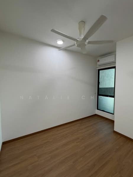Servis Apartment untuk Dijual di The Leafz @ Dedaun - Natalie Choi - Bedroom 1 - PropertyGuru.com.my