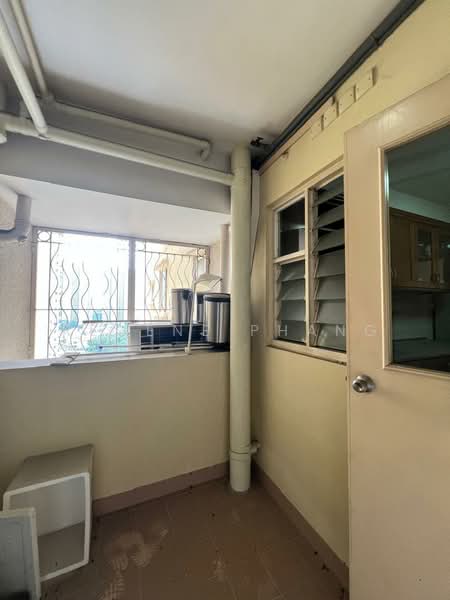 Kondominium untuk Dijual di Mont Kiara Bayu - Regene Phang - Balcony - PropertyGuru.com.my