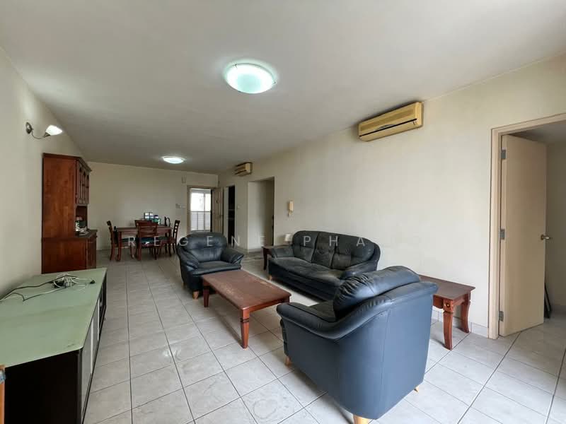 Kondominium untuk Dijual di Mont Kiara Bayu - Regene Phang - Living Room - PropertyGuru.com.my