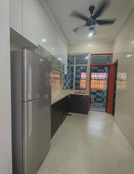 1-storey Terraced House for Rent in Taman Setia Indah (Tebrau) - Robbie Tan - Kitchen - PropertyGuru.com.my