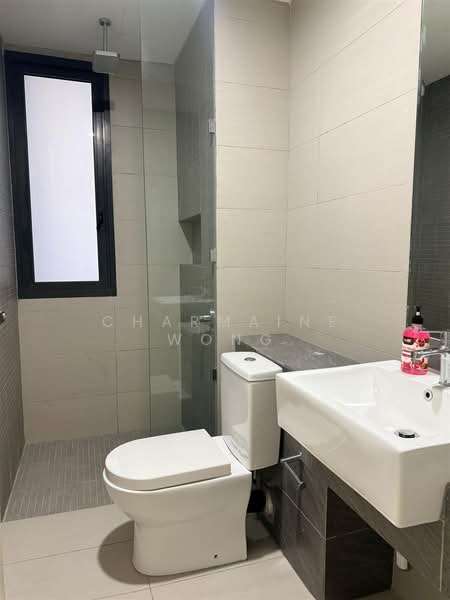 Servis Apartment untuk Disewa di Serini Melawati - Charmaine Wong - Bathroom - PropertyGuru.com.my