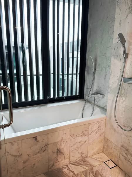 Condominium for Rent at The Light Collection IV - Jerry Tan - Bathroom - PropertyGuru.com.my