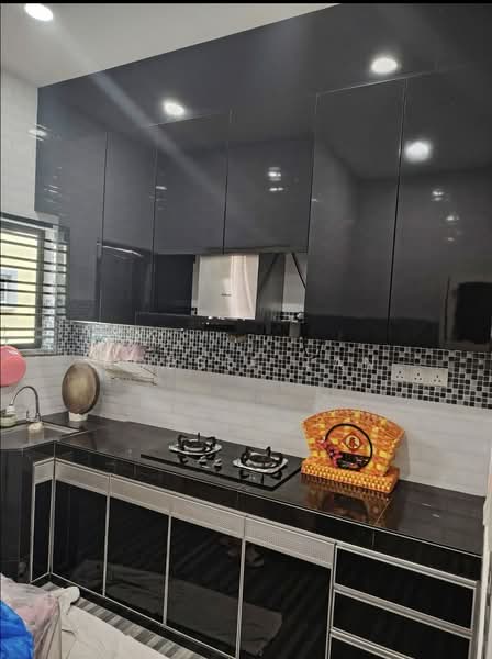 Rumah Teres 2 Tingkat untuk Disewa di Taman Setia Indah (Tebrau) - Robbie Tan - Kitchen - PropertyGuru.com.my