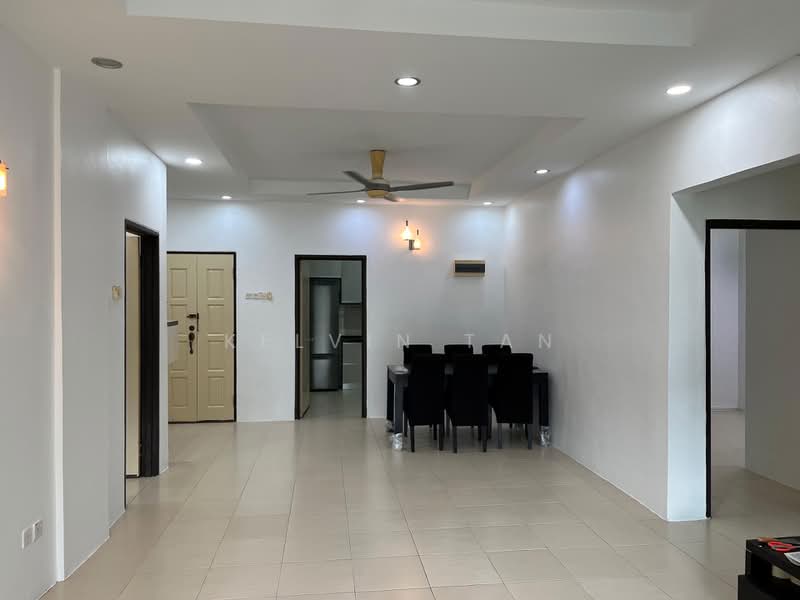 Kondominium untuk Disewa di Penhill Perdana Condominium - Kelvin Tan - Living Room - PropertyGuru.com.my