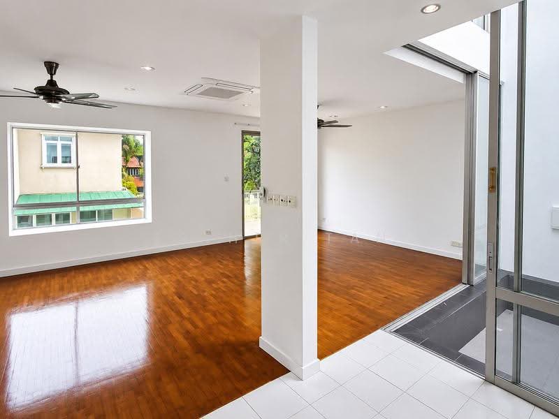Rumah Teres 3-Tingkat untuk Disewa di Sierramas West (Sungai Buloh) - Esther Tan - Living Room - PropertyGuru.com.my