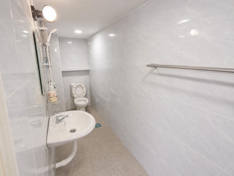 Rumah Teres 3-Tingkat untuk Disewa di Sierramas West (Sungai Buloh) - Esther Tan - Bathroom - PropertyGuru.com.my