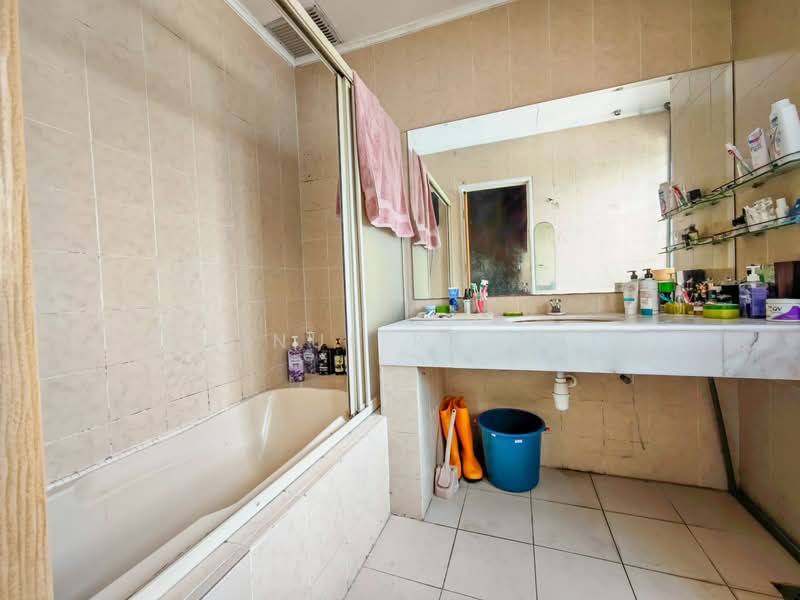 Rumah Teres 2.5 Tingkat untuk Dijual di Petaling Jaya (Selangor) - Zainul Rashid - PropertyGuru.com.my
